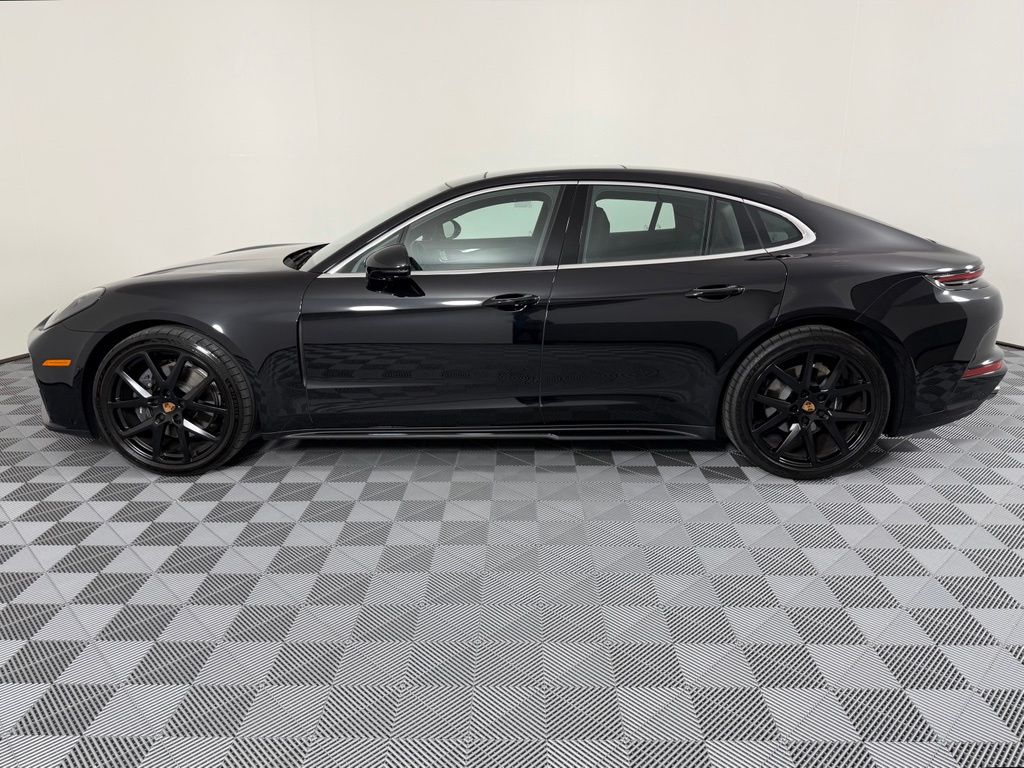 Thumbnail: 2026 Porsche Panamera - 2