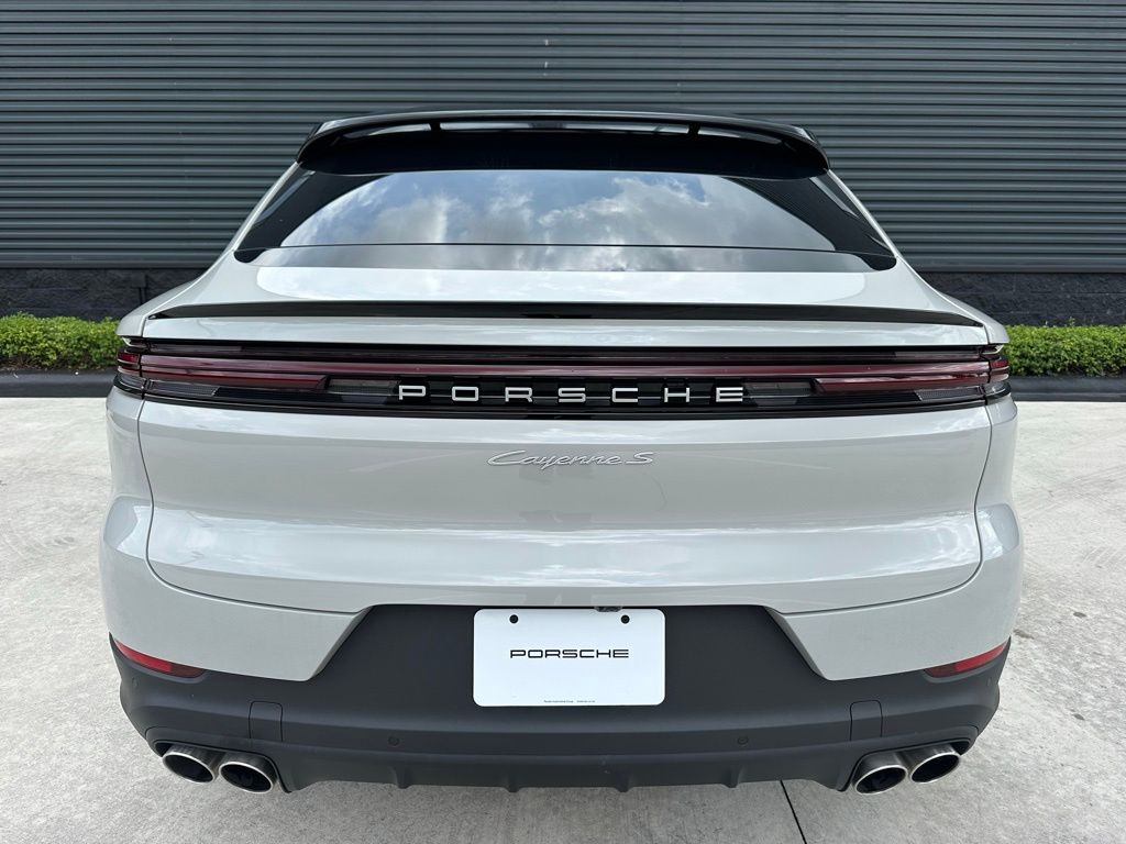 Thumbnail: 2026 Porsche  - 12