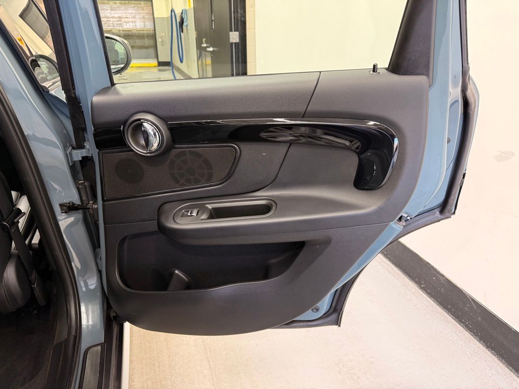 Thumbnail: 2023 MINI Cooper Countryman - 25