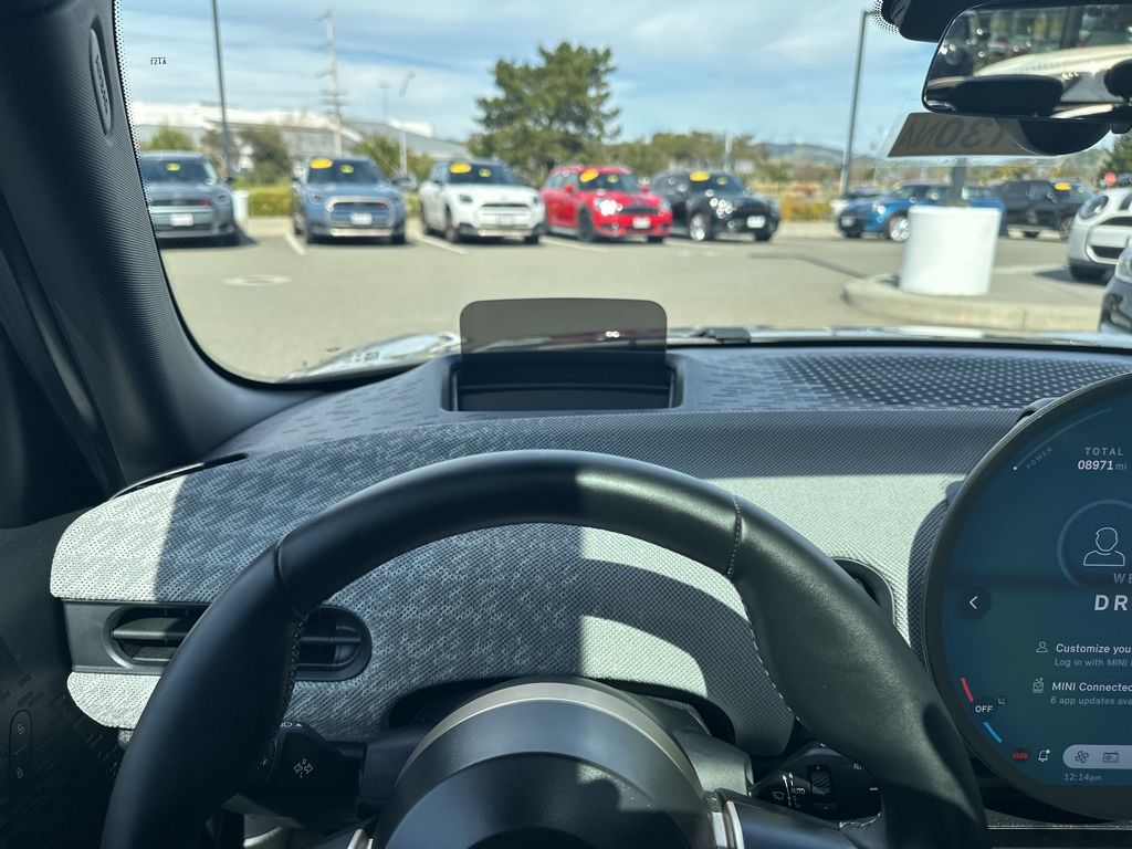 Thumbnail: 2025 MINI Cooper - 16