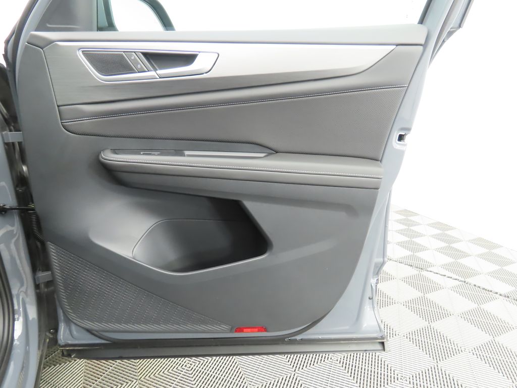 Thumbnail: 2026 Volkswagen Atlas - 25