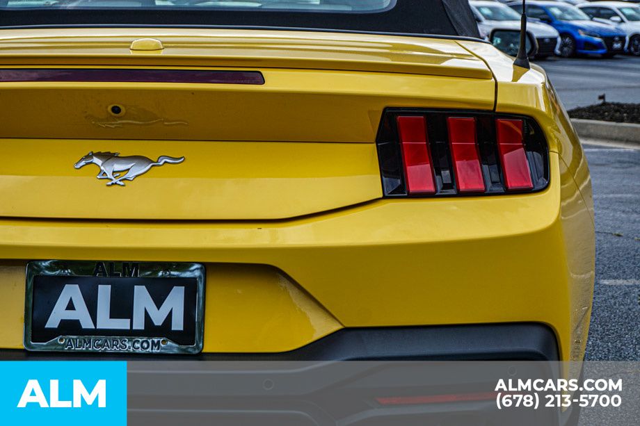 Used 2024 Yellow Ford EcoBoost Premium image 18