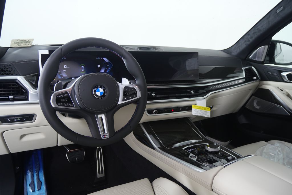 Thumbnail: 2026 BMW X7 - 22