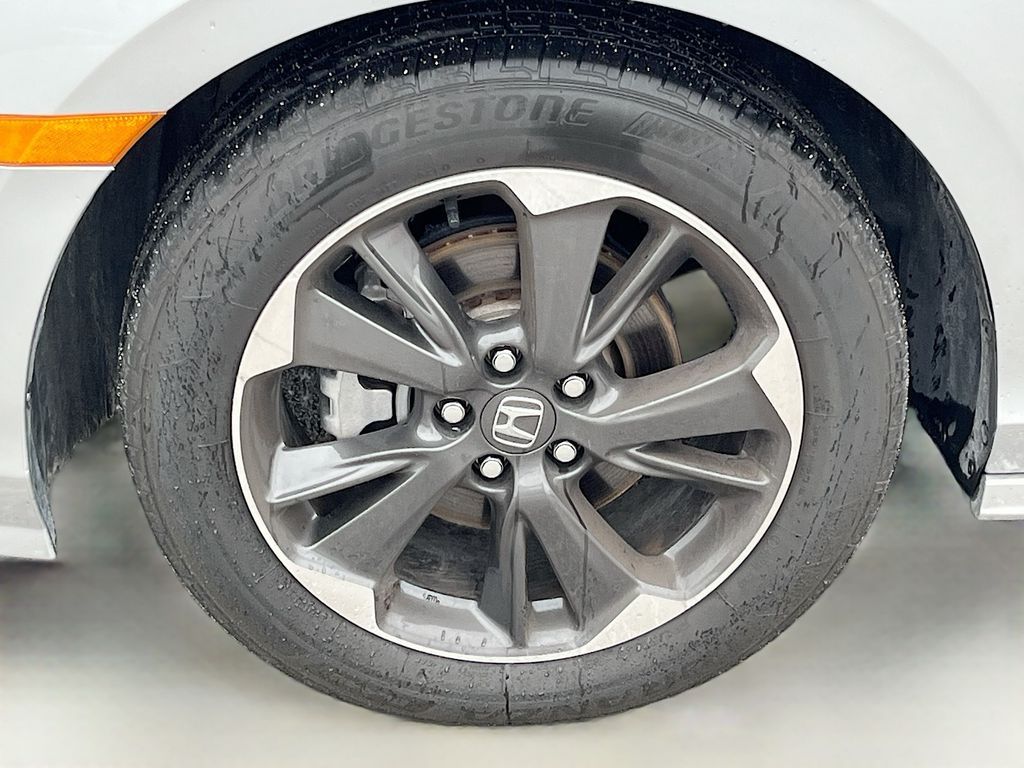 Used 2024 Silver Honda Elite image 33