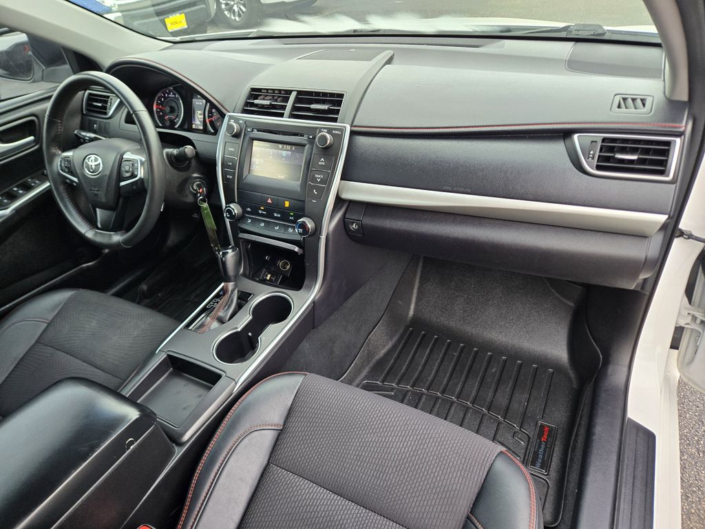 2017 Toyota Camry SE White at Gullo Toyota