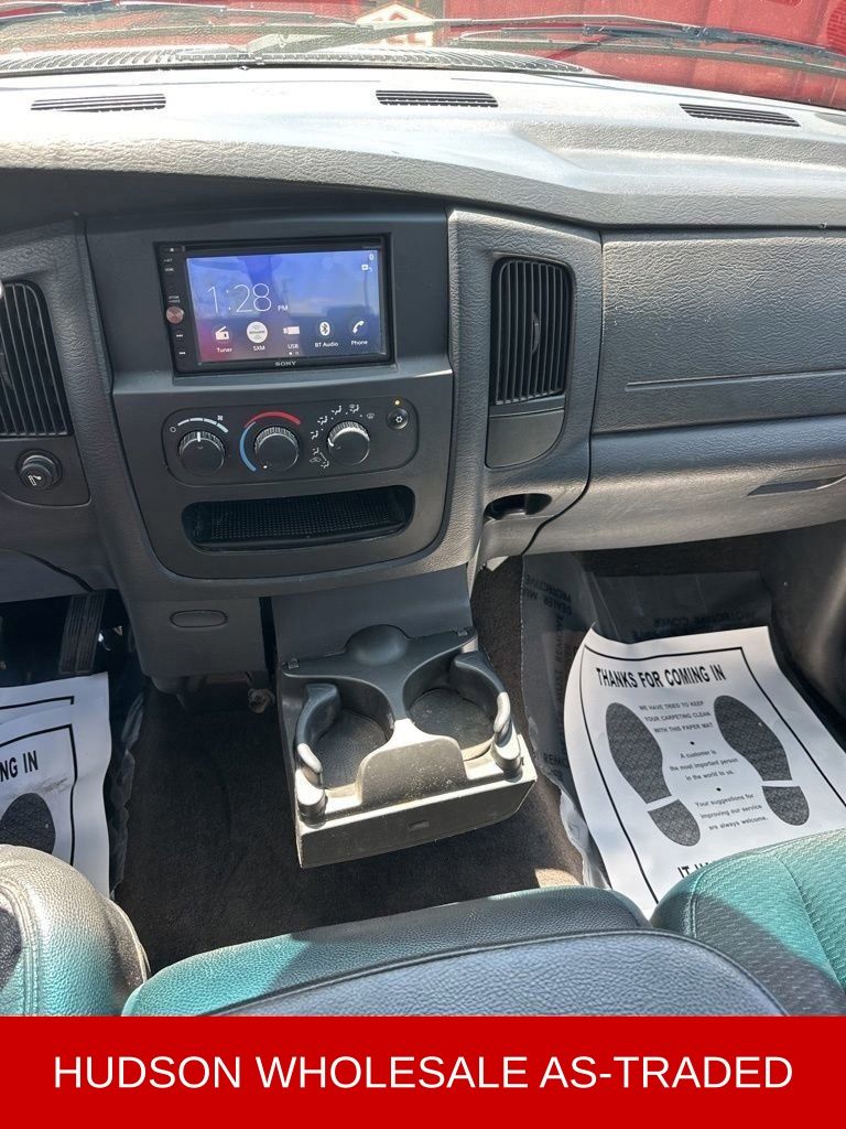 2005 Mineral Gray Metallic Clearcoat Dodge Ram 2500 ST RWD Truck