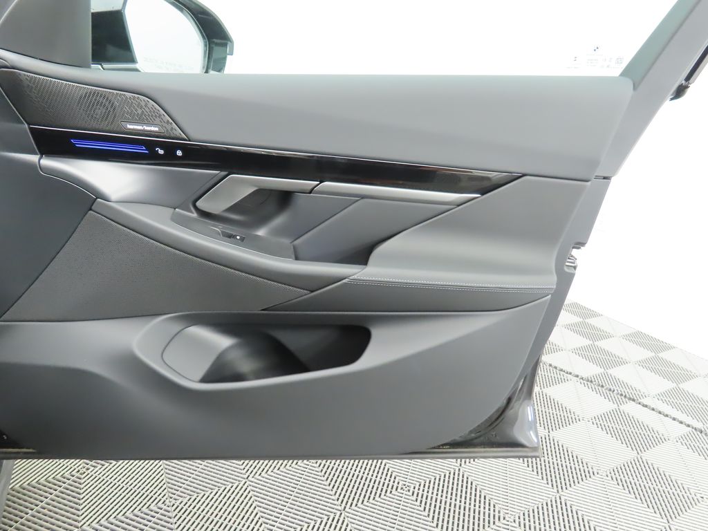 2024 BMW 5 Series 530i xDrive 25