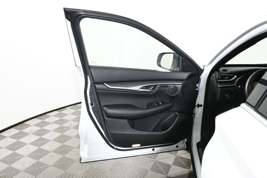 Thumbnail: 2025 INFINITI QX55 - 31