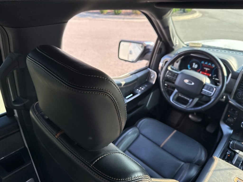 2022 Ford F-150 Platinum