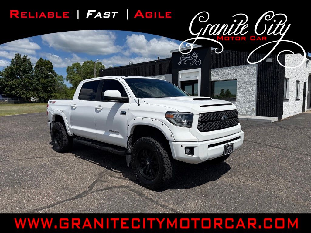 Super White 2018 Toyota Tundra SR5 CrewMax 5.7L 4WD Pickup Truck Four-Wheel Drive 6-Speed Automatic Overdrive