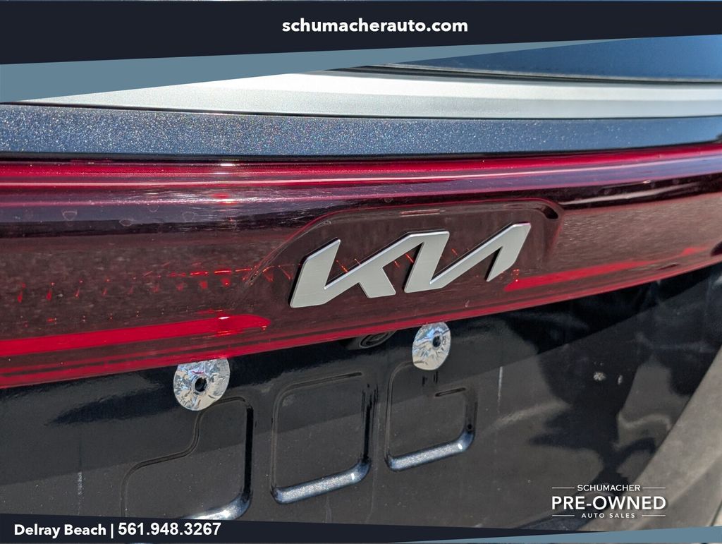 used 2023 Kia Carnival car, priced at $20,888