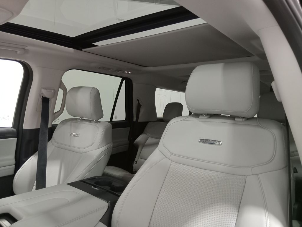 2025 Ford Expedition Platinum MAX