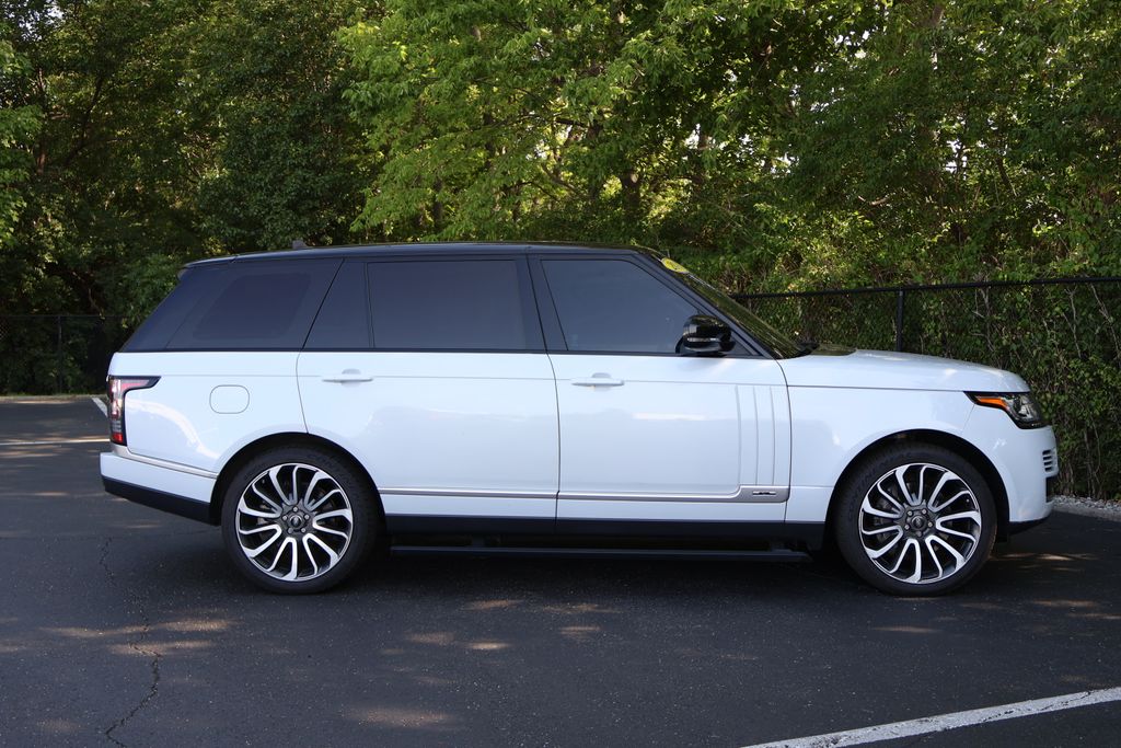 Thumbnail: 2016 Land Rover Range Rover - 9