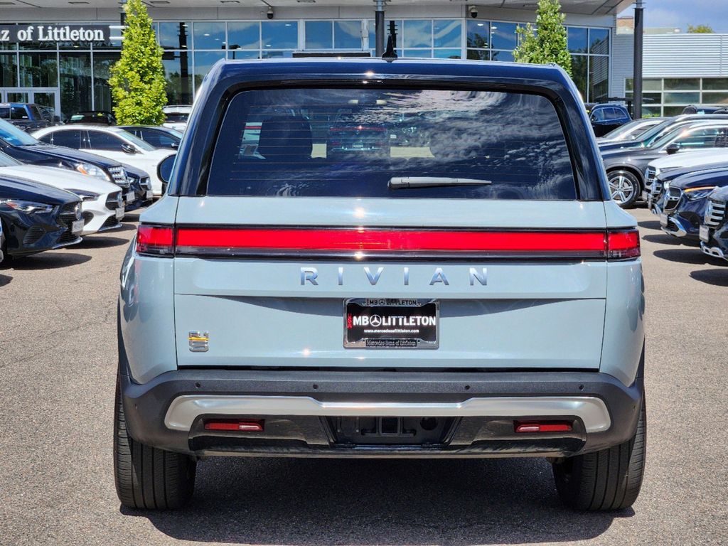 2022 Rivian R1S Launch Edition 6