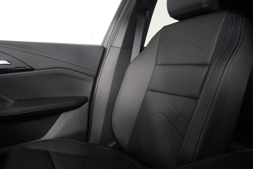 Thumbnail: 2026 BMW X1 - 22