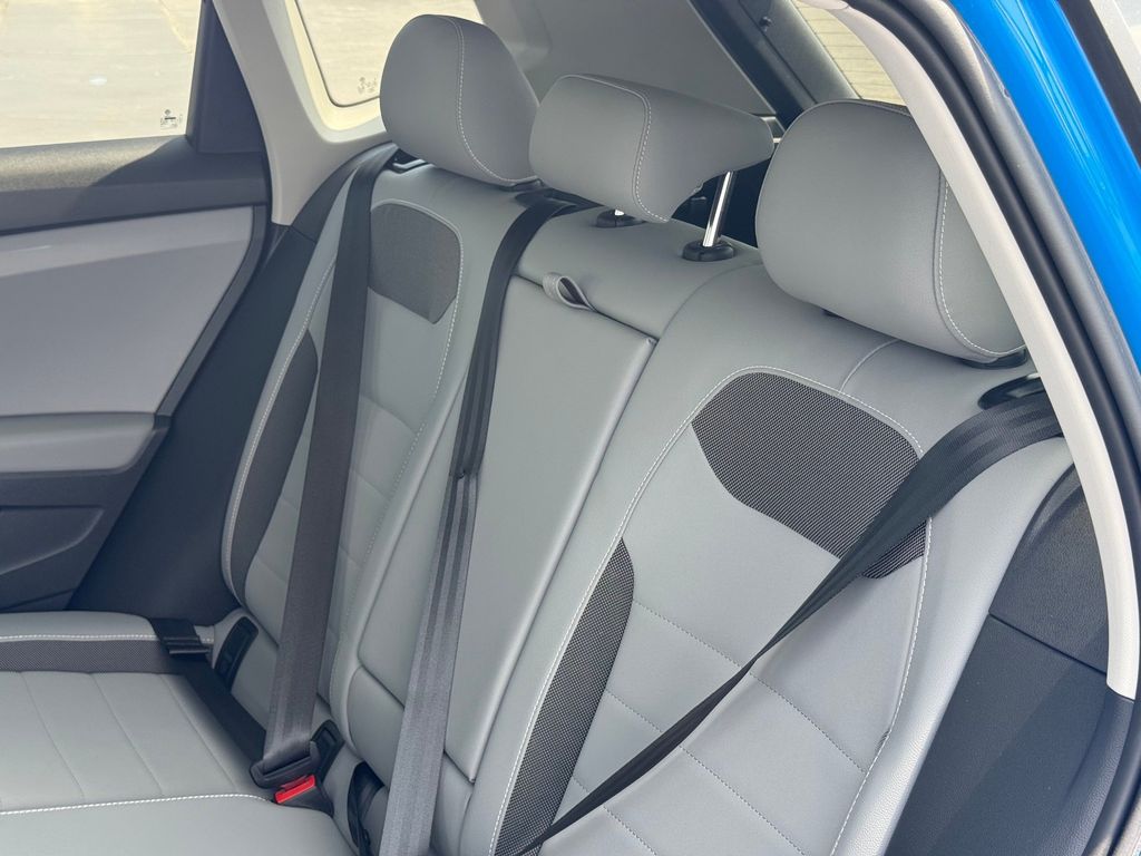Used Car 2023 Volkswagen Taos  1.5t Se For Sale Under $25,000 In Austin, Texas