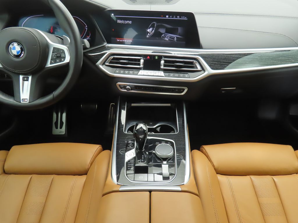 Thumbnail: 2022 BMW X7 - 13