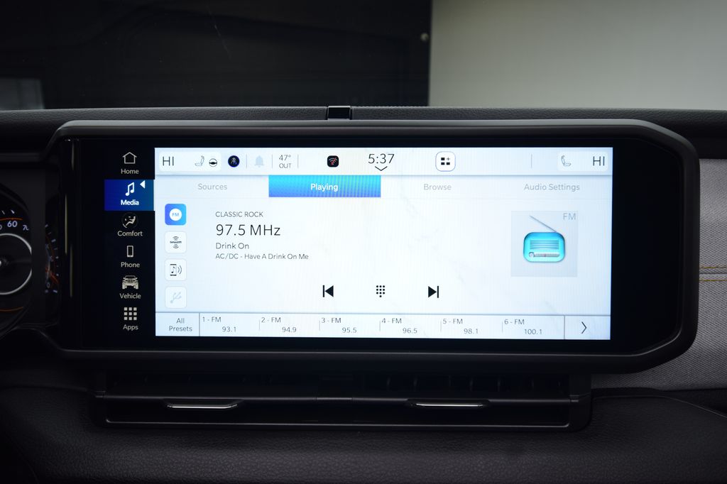 new 2026 Jeep Wrangler car, priced at $47,623