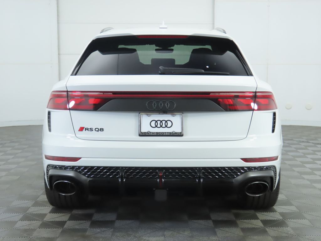 2025 Audi RS Q8 4.0T 6
