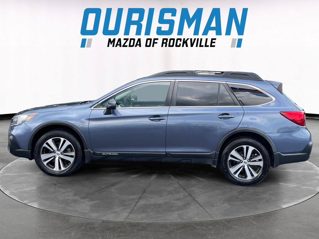 2018 Subaru Outback 2.5i photo 3