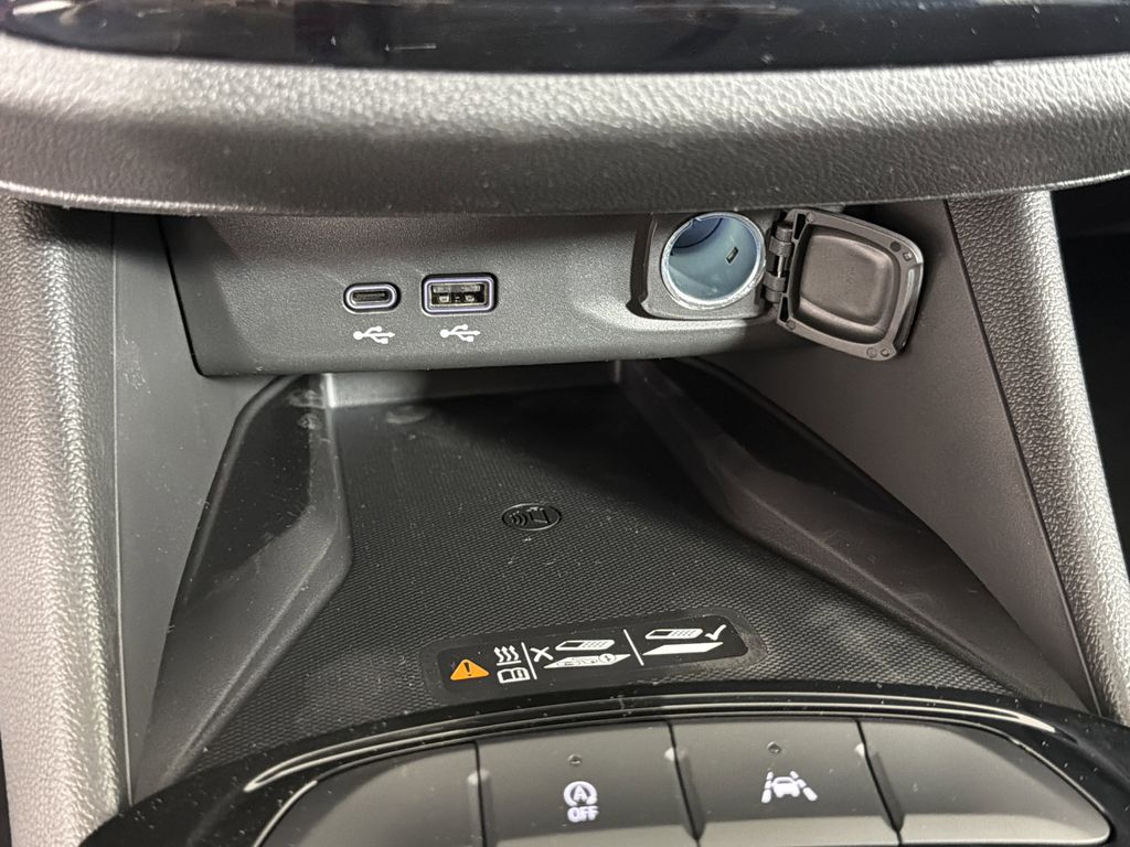 new 2026 Buick Envista car, priced at $32,105