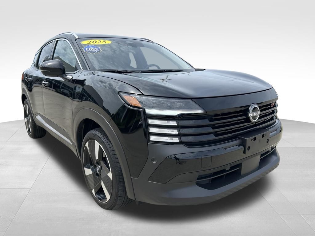 Used 2025 Nissan Kicks SUV
