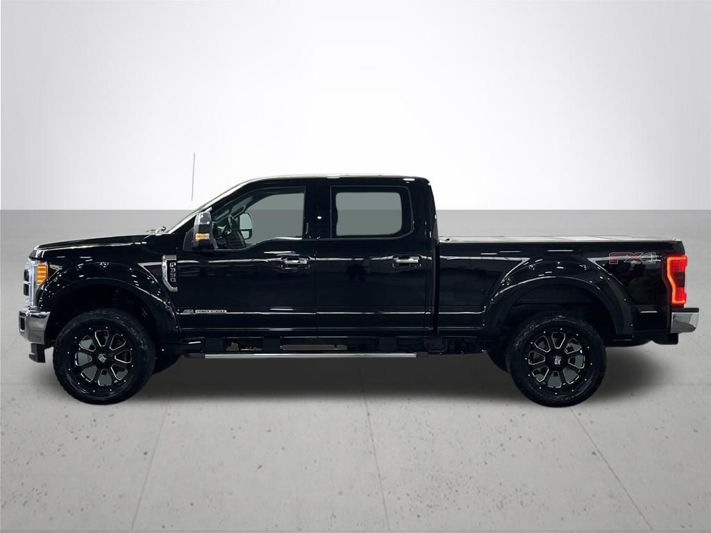 2017 Ford F-350SD Lariat