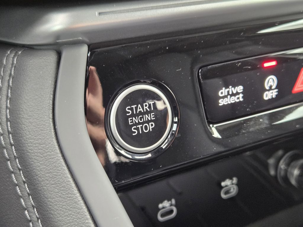 new 2025 Audi Q5 car, priced at $59,850