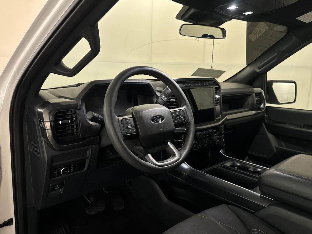 2024 Oxford White Ford F-150 STX 4X4 Truck