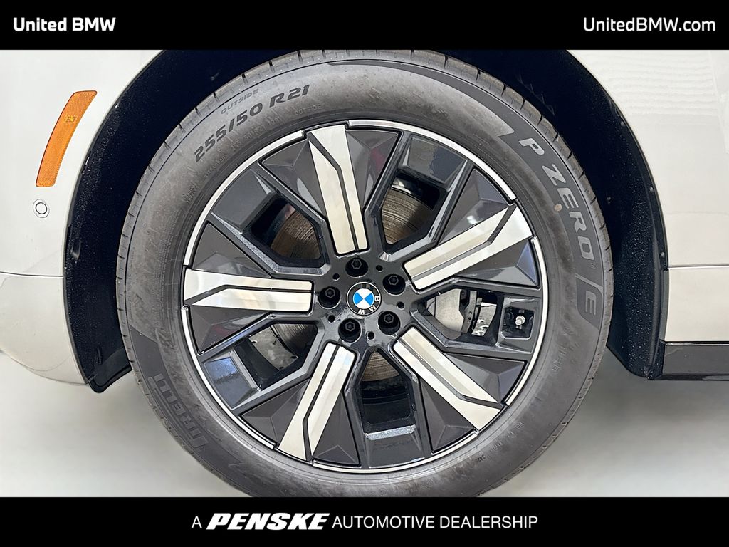 Thumbnail: 2026 BMW iX - 2