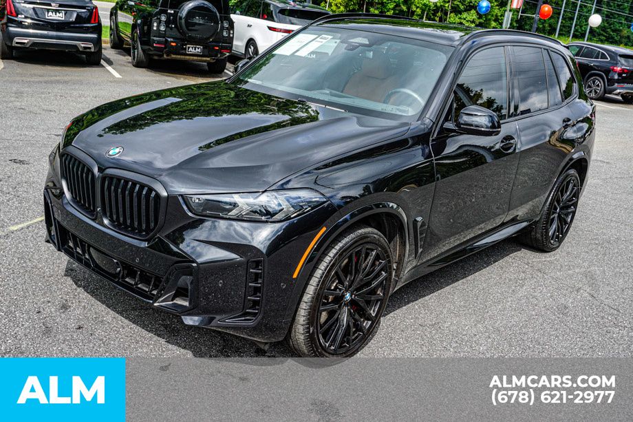 Used 2025 Black BMW sDrive40i image 16