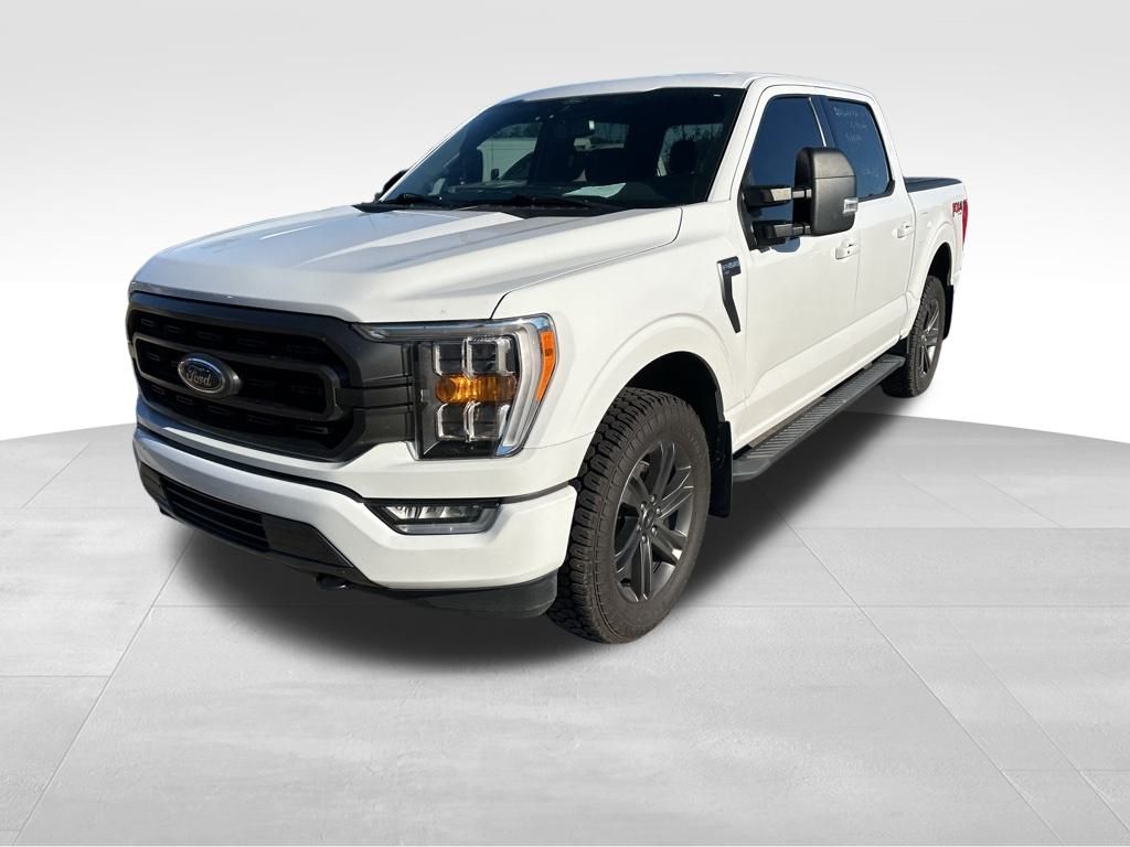 2021 Ford F-150 XLT 4