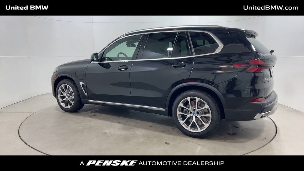 2025 BMW X5 xDrive50e 6