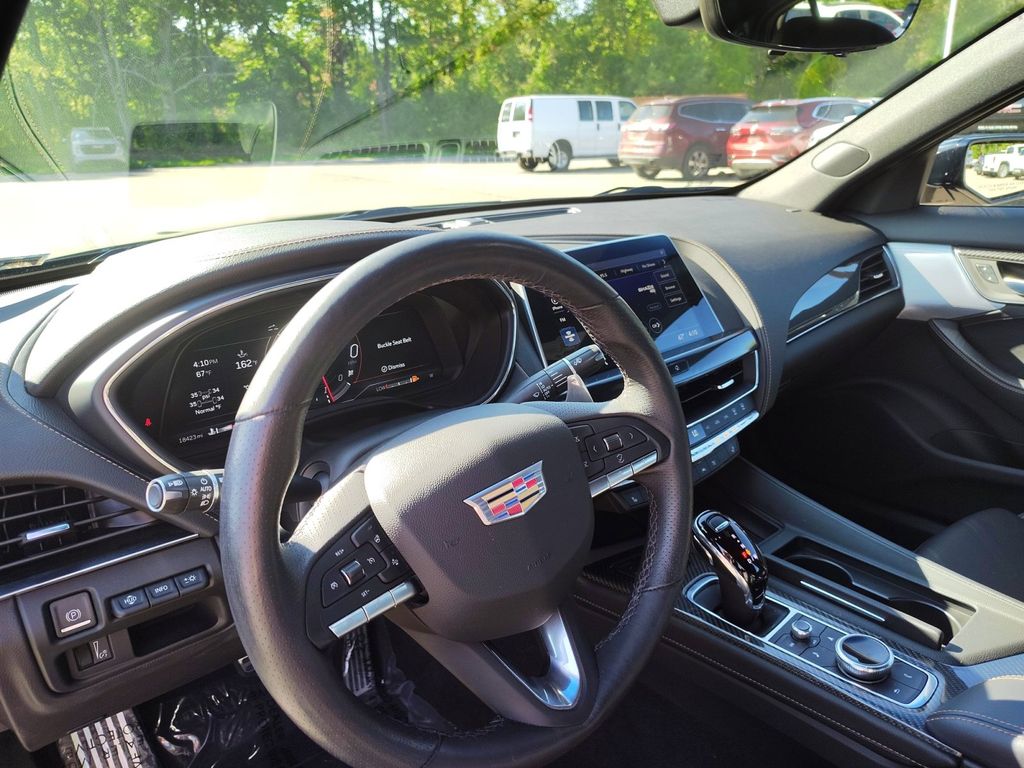 2023 Cadillac CT5 Sport 23