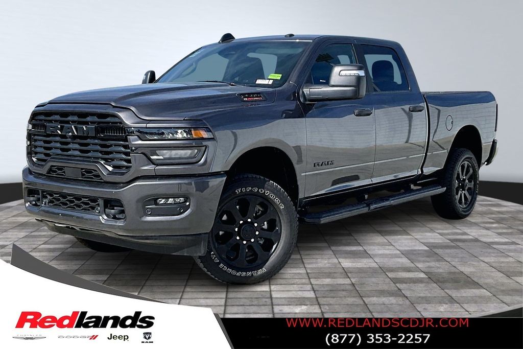 2025 RAM 2500 Big Horn Crew Cab 4WD