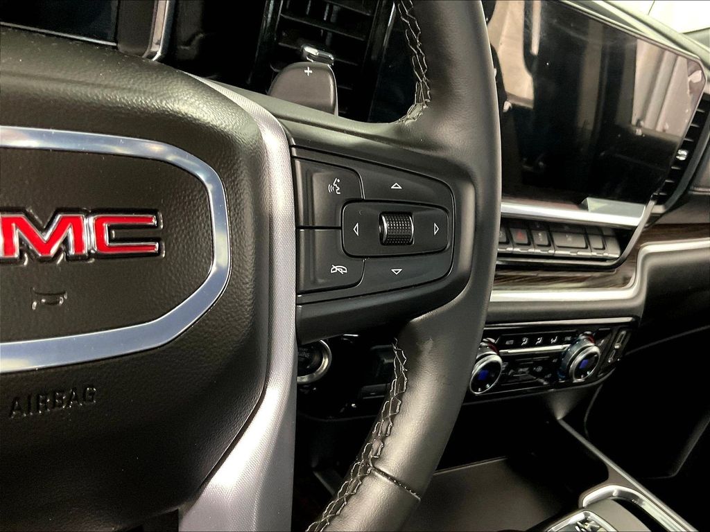 2025 GMC Sierra 1500 — photo 23