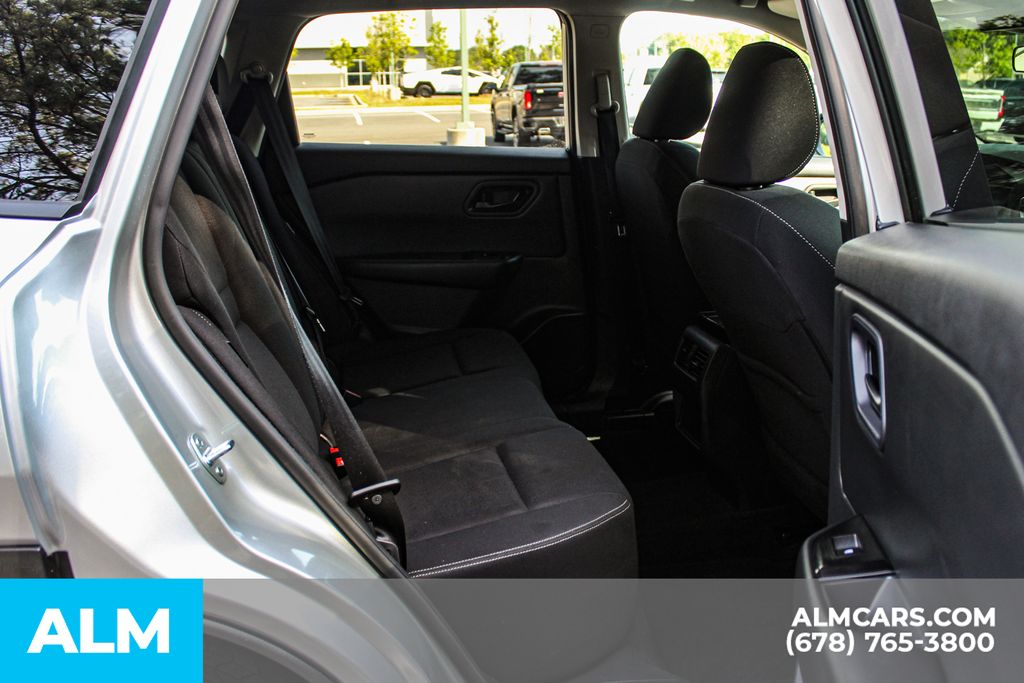 Used 2024 Silver Nissan S image 19