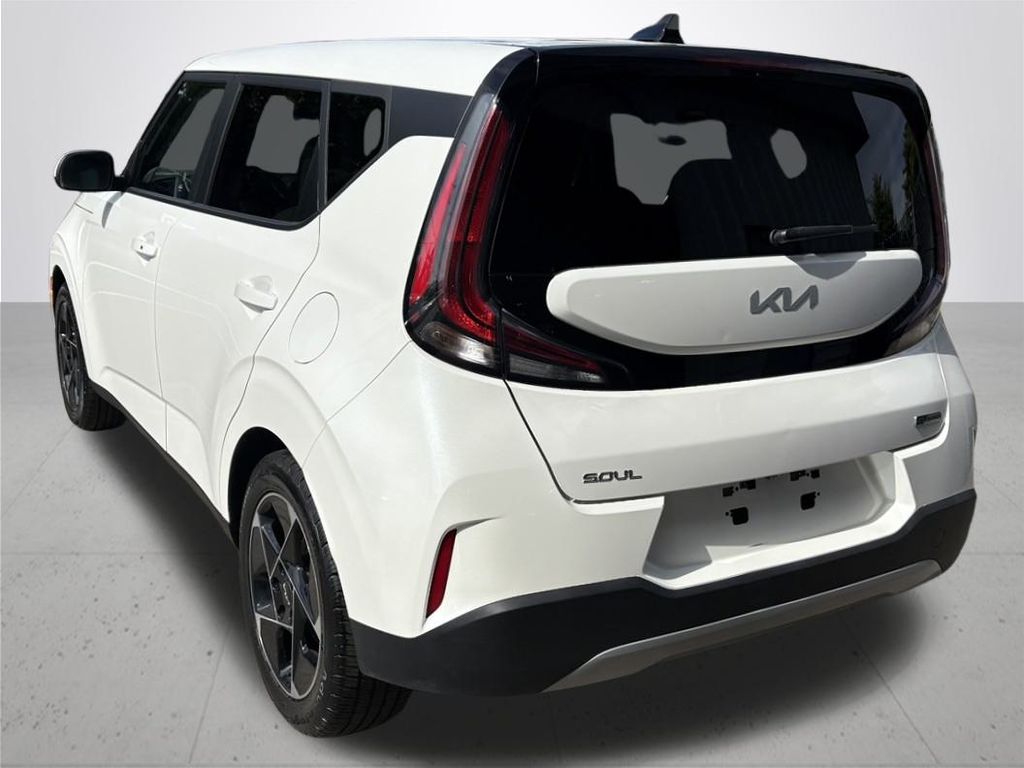 2023 Kia Soul EX