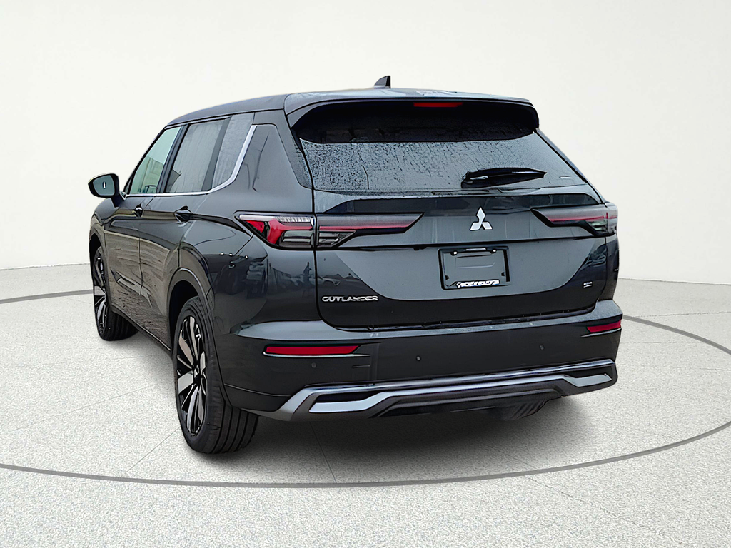 2026 Mitsubishi Outlander SE - 4
