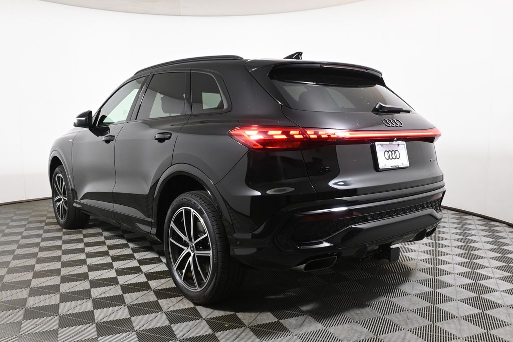 Thumbnail: 2026 Audi Q5 - 5