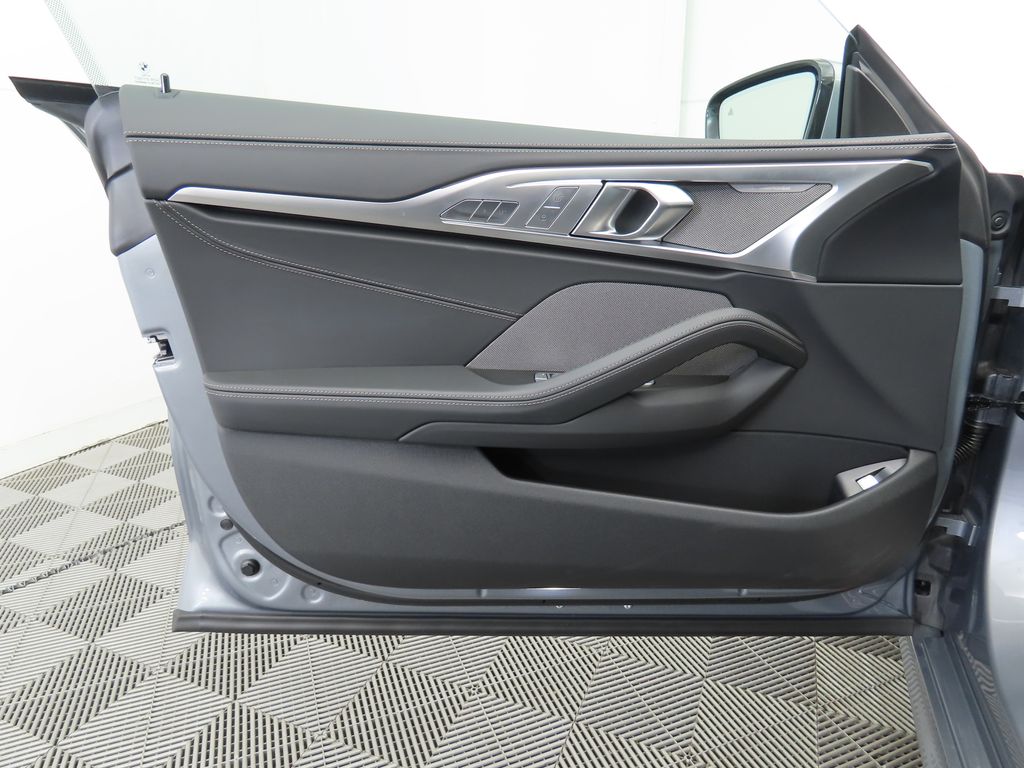 Thumbnail: 2026 BMW 8 Series - 23