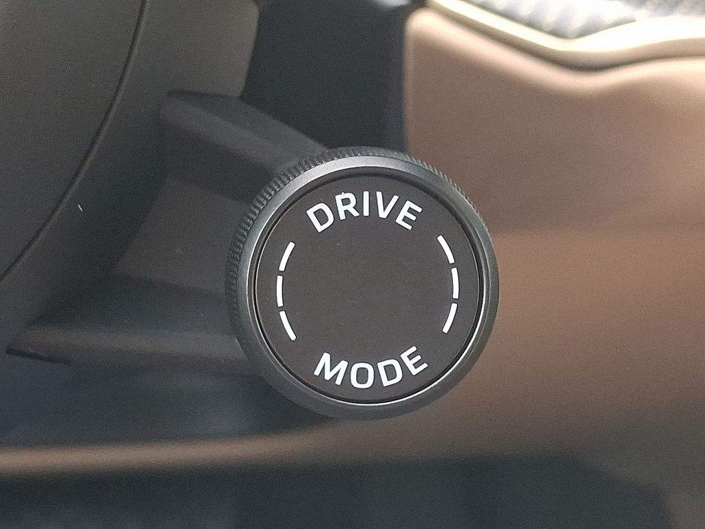 Thumbnail: 2026 Porsche Cayenne - 24