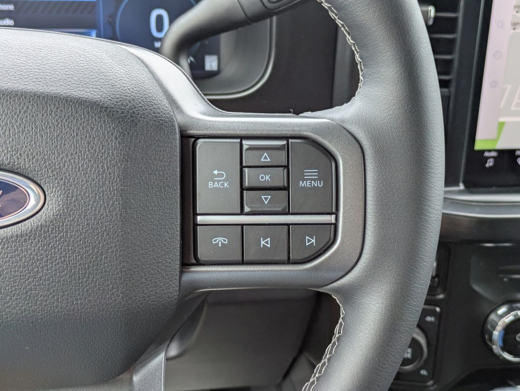 2026 Ford F-350 Super Duty LARIAT