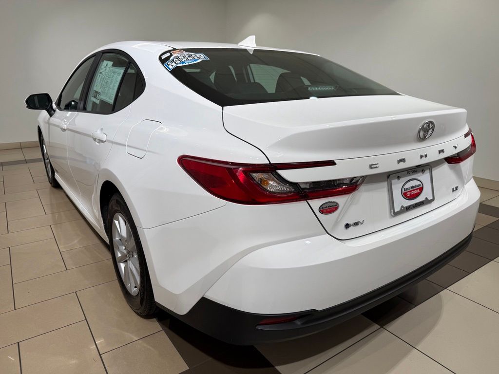 Thumbnail: 2026 Toyota Camry - 3