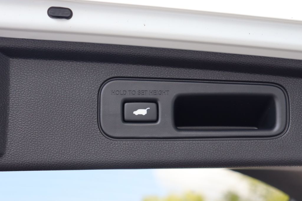 Thumbnail: 2026 Honda Odyssey - 13