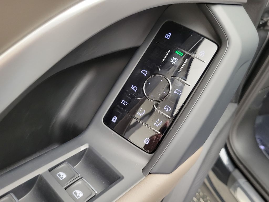 Thumbnail: 2026 Audi Q5 - 31