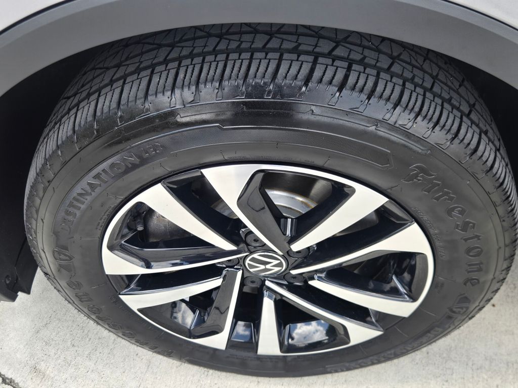 2023 Volkswagen Tiguan - $16,200
