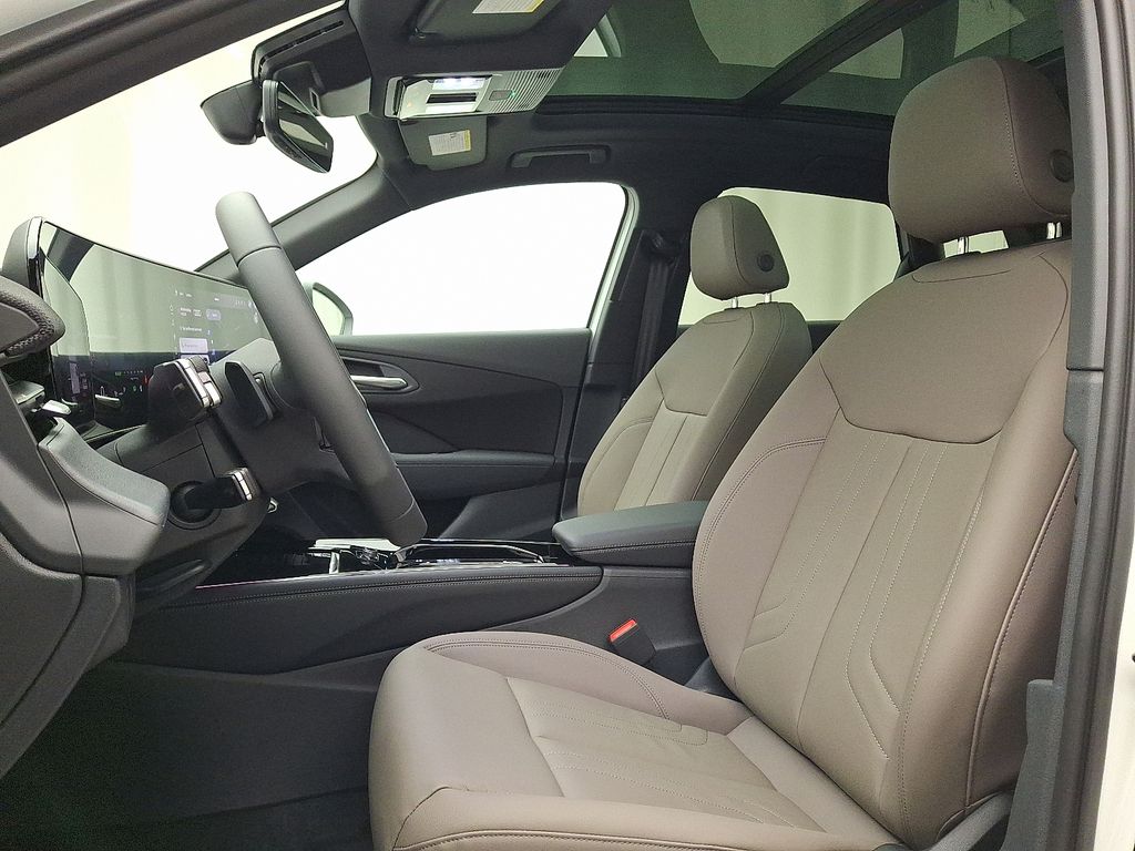 Thumbnail: 2026 Audi Q3 - 8