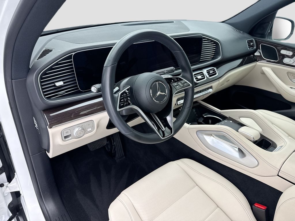 Thumbnail: 2025 Mercedes-Benz GLE - 9