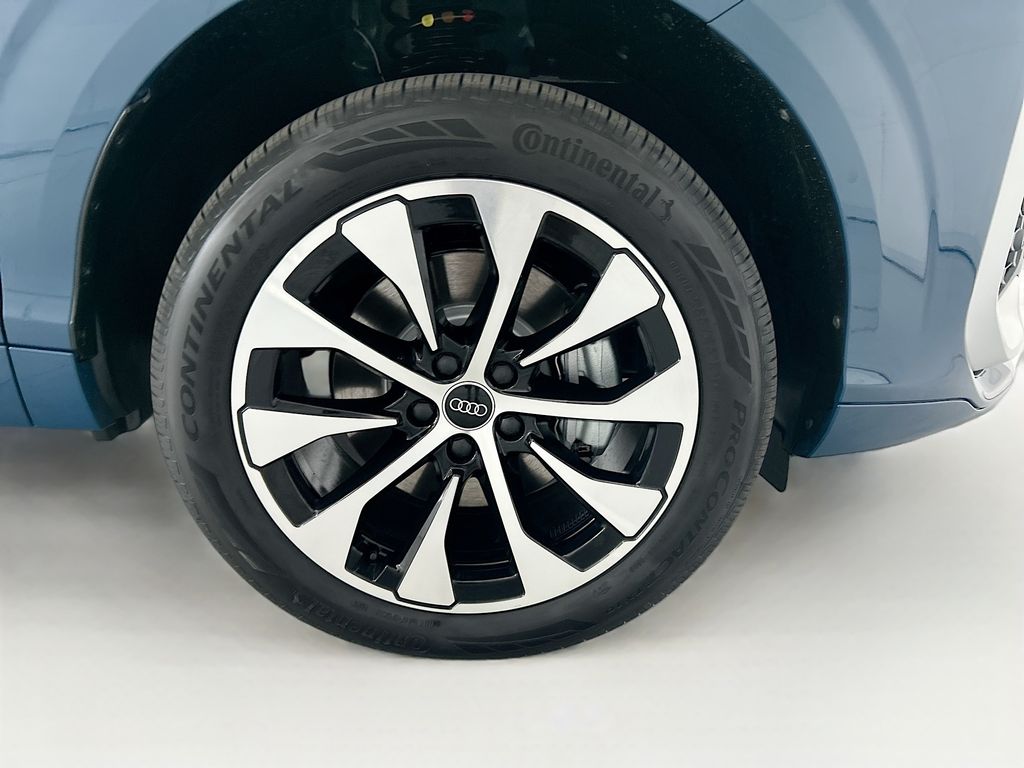 Thumbnail: 2026 Audi Q3 - 31